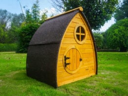 Dome Chicken Coop with Nest Box