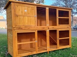 Clearance Sale THUMPER DELUXE XL Rabbit Hutch – Welfare Standard Approved